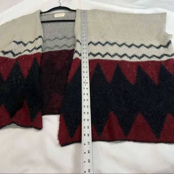 Dreamers Cream Burgundy Southwest Boho Shrug Sweater - Picture 4 of 7